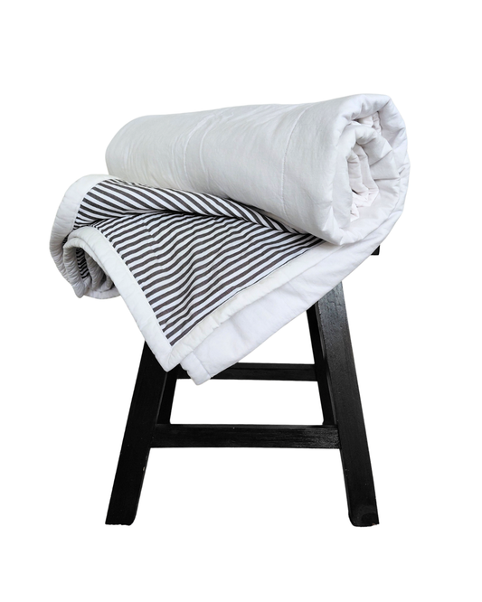 Quilt - White with Black Stripe
